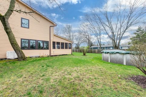 Tiny photo for 42162 N Fossland Avenue, Zion, IL 60099 (MLS # 12621569)