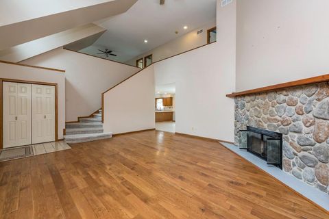 Tiny photo for 42162 N Fossland Avenue, Zion, IL 60099 (MLS # 12621569)