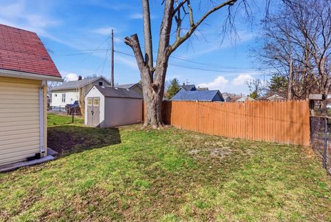 Tiny photo for 810 Superior Street, Aurora, IL 60505 (MLS # 12631354)