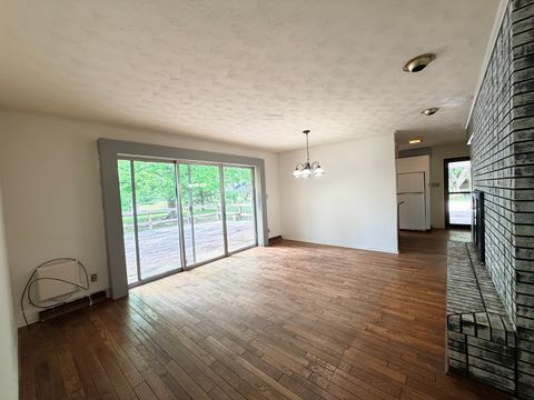 Tiny photo for 1400 Miller Drive, Herrin, IL 62948 (MLS # 12638276)