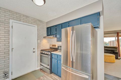 Tiny photo for 9865 Cordoba Court #3A, Orland Park, IL 60462 (MLS # 12516801)