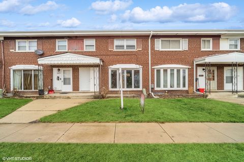A home in Des Plaines