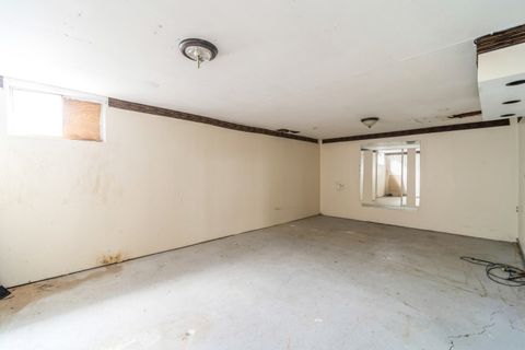 A home in Des Plaines