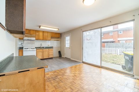 A home in Des Plaines