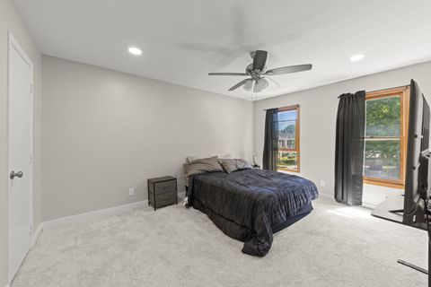 Tiny photo for 972 Westgate Drive, Aurora, IL 60506 (MLS # 12467089)