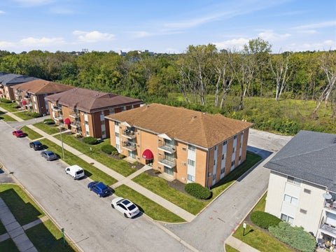 Tiny photo for 1900 Canal Street #2D, Blue Island, IL 60406 (MLS # 12774447)