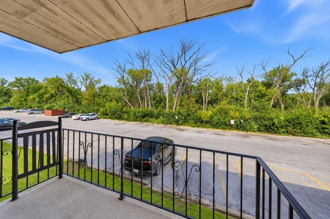 Tiny photo for 1900 Canal Street #2D, Blue Island, IL 60406 (MLS # 12774447)