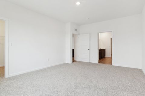 Tiny photo for 820 Mesa Lane, Pingree Grove, IL 60140 (MLS # 12486668)
