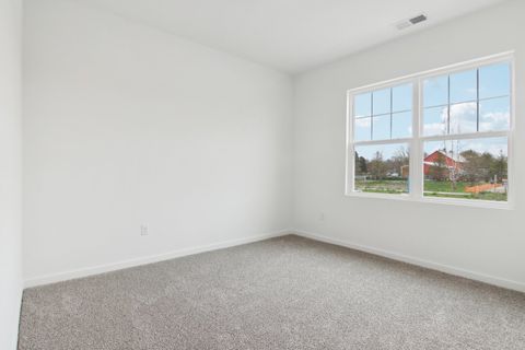 Tiny photo for 820 Mesa Lane, Pingree Grove, IL 60140 (MLS # 12486668)