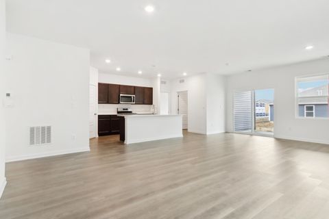 Tiny photo for 820 Mesa Lane, Pingree Grove, IL 60140 (MLS # 12486668)