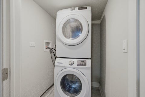 Tiny photo for 2421 N Marmora Avenue, Chicago, IL 60639 (MLS # 12754246)