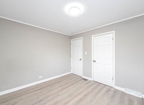 Tiny photo for 30 Washington Avenue, La Grange, IL 60525 (MLS # 12489957)