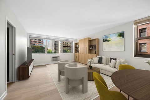 Tiny photo for 253 E Delaware Place #5H, Chicago, IL 60611 (MLS # 12791266)