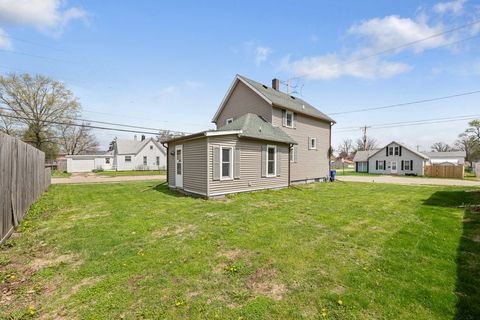 Tiny photo for 825 N Burr Street, Kewanee, IL 61443 (MLS # 12619789)