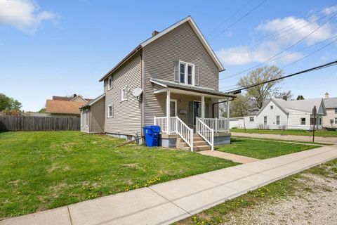 Tiny photo for 825 N Burr Street, Kewanee, IL 61443 (MLS # 12619789)