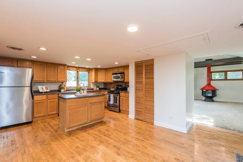 Tiny photo for 37696 N North Avenue, Beach Park, IL 60087 (MLS # 12739186)