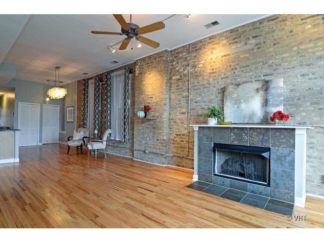 1326 W Huron Street 3
