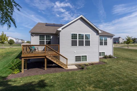 Tiny photo for 451 Parkside Lane, Yorkville, IL 60560 (MLS # 12538467)