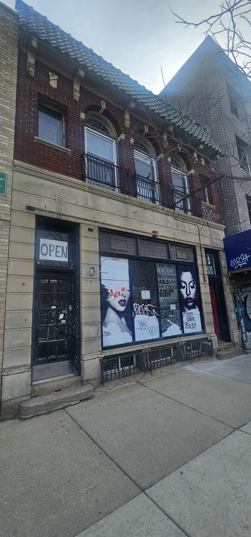 1325 N Ashland Avenue