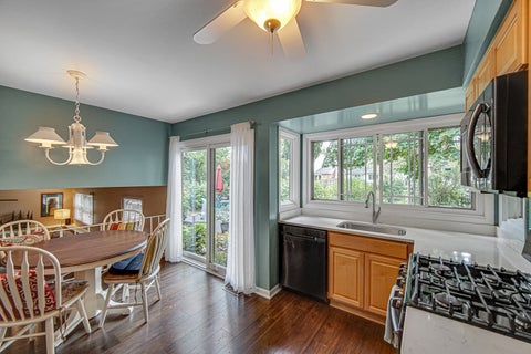 Tiny photo for 1061 185th Place, Homewood, IL 60430 (MLS # 12753922)
