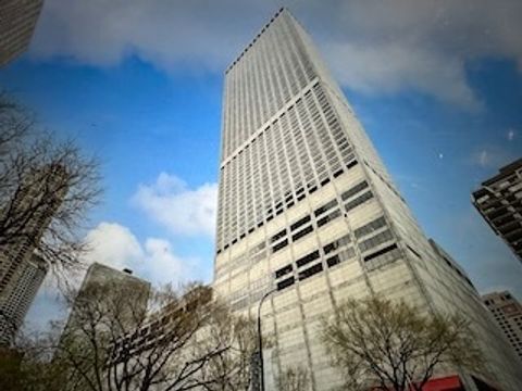 180 E PEARSON Street 3703 Chicago IL 60611