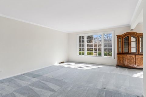 Tiny photo for 554 N Westwood Avenue, Lombard, IL 60148 (MLS # 12604174)