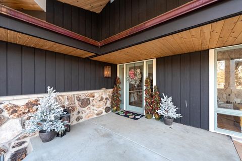 Tiny photo for 2655 Crestwood Lane, Riverwoods, IL 60015 (MLS # 12535745)