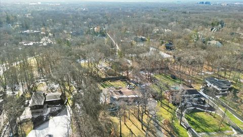 Tiny photo for 2655 Crestwood Lane, Riverwoods, IL 60015 (MLS # 12535745)