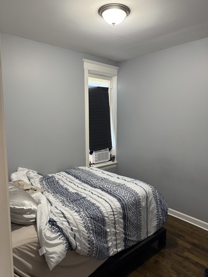 625 N MONTICELLO Avenue