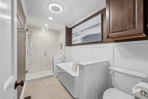 Tiny photo for 2051 N Ridge Avenue, Arlington Heights, IL 60004 (MLS # 12675019)