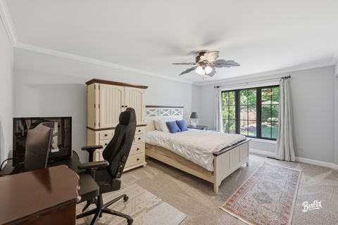Tiny photo for 2051 N Ridge Avenue, Arlington Heights, IL 60004 (MLS # 12675019)