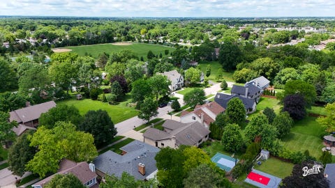 Tiny photo for 2051 N Ridge Avenue, Arlington Heights, IL 60004 (MLS # 12675019)