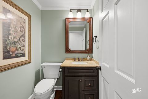 Tiny photo for 2051 N Ridge Avenue, Arlington Heights, IL 60004 (MLS # 12675019)