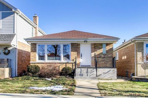 7441 N Oriole Avenue Chicago IL 60631