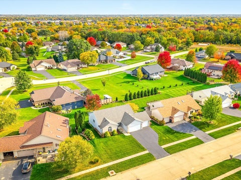 Tiny photo for 1065 Wils Woods, Machesney Park, IL 61103 (MLS # 12794985)