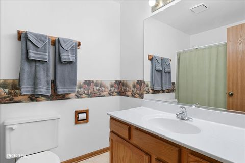 Tiny photo for 1149 Newcastle Lane, Aurora, IL 60506 (MLS # 12465014)