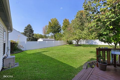 Tiny photo for 1149 Newcastle Lane, Aurora, IL 60506 (MLS # 12465014)