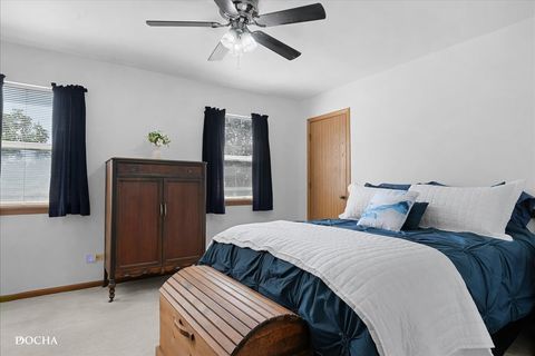 Tiny photo for 1149 Newcastle Lane, Aurora, IL 60506 (MLS # 12465014)