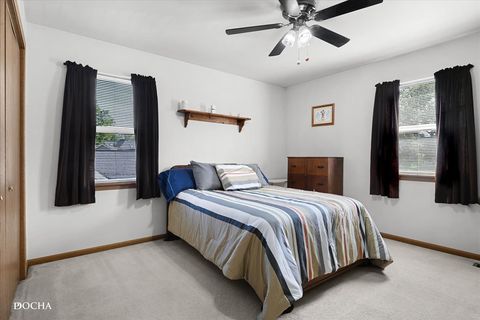 Tiny photo for 1149 Newcastle Lane, Aurora, IL 60506 (MLS # 12465014)