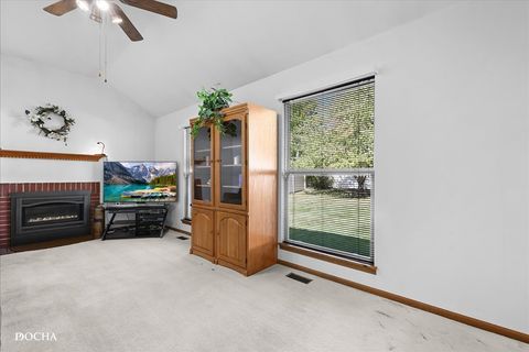 Tiny photo for 1149 Newcastle Lane, Aurora, IL 60506 (MLS # 12465014)