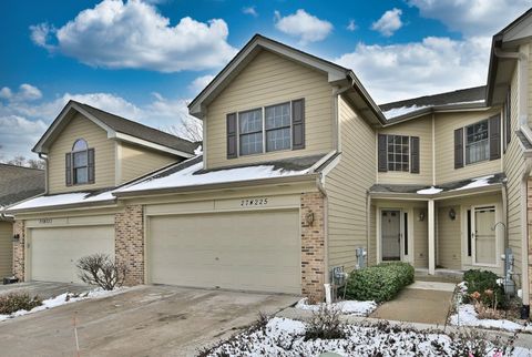 Photo of 27W225 Ash Court, Winfield, IL 60190 (MLS # 12539347)