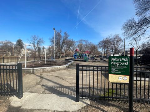 Tiny photo for 1039 W 103rd Street, Chicago, IL 60643 (MLS # 12577643)