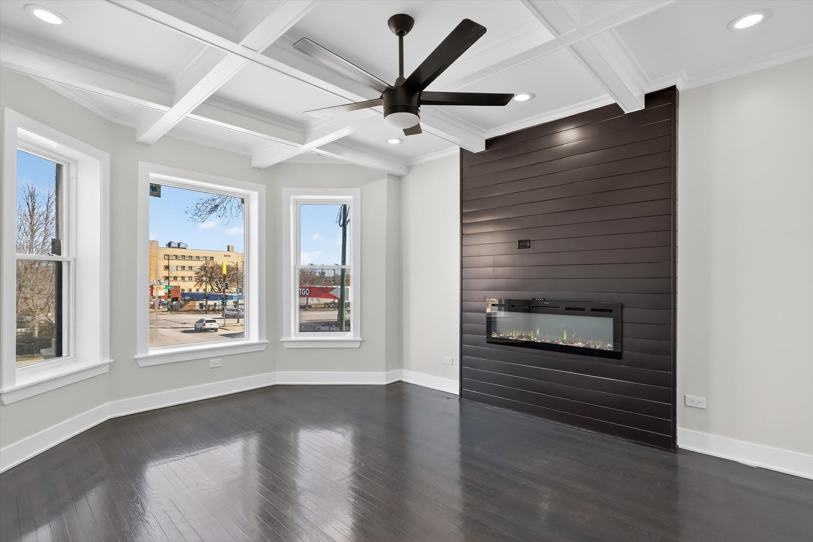 7558 S Harvard Avenue