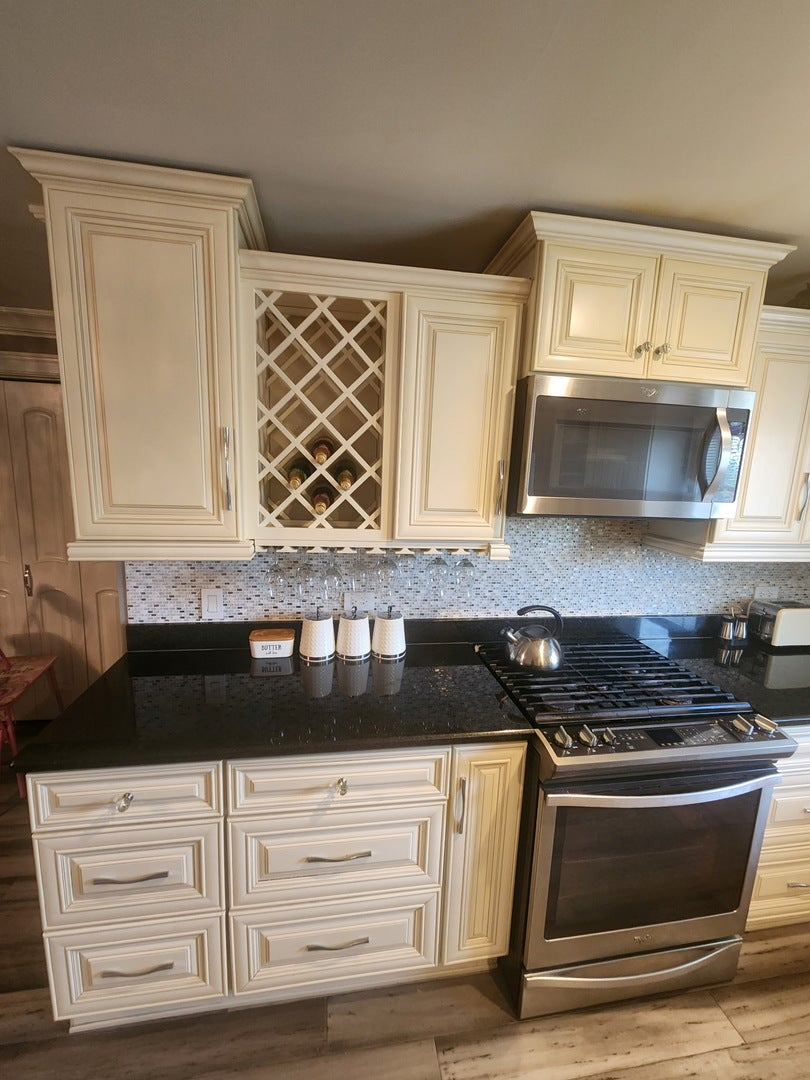 10747 S HARLEM Avenue 3A