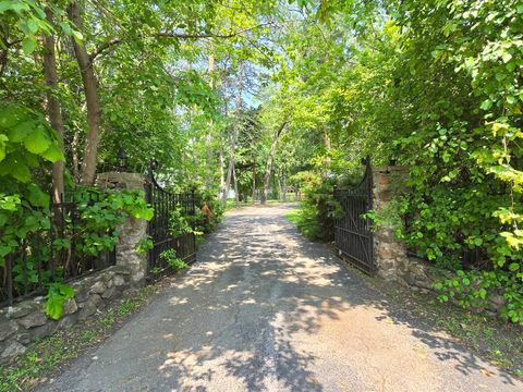 34110 S CIRCLE Drive Grayslake IL 60030