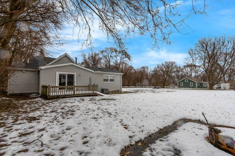 Tiny photo for 5421 Cleveland Drive, McHenry, IL 60050 (MLS # 12535014)