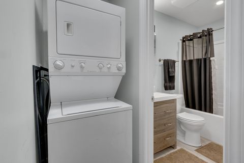 Tiny photo for 5421 Cleveland Drive, McHenry, IL 60050 (MLS # 12535014)