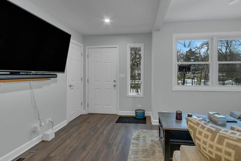 Tiny photo for 5421 Cleveland Drive, McHenry, IL 60050 (MLS # 12535014)