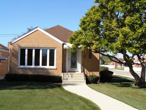 Photo of 5056 N Mont Clare Avenue, Chicago, IL 60656 (MLS # 12504293) Photo of 5056 N Mont Clare Avenue, Chicago, IL 60656 (MLS # 12504293)