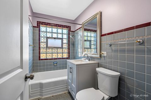 Tiny photo for 5056 N Mont Clare Avenue, Chicago, IL 60656 (MLS # 12504293)